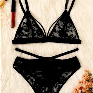 Harness lingerie set